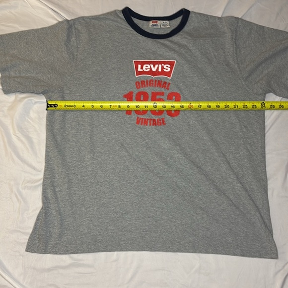 Levi’s vintage grey tee size XL - Picture 5 of 6